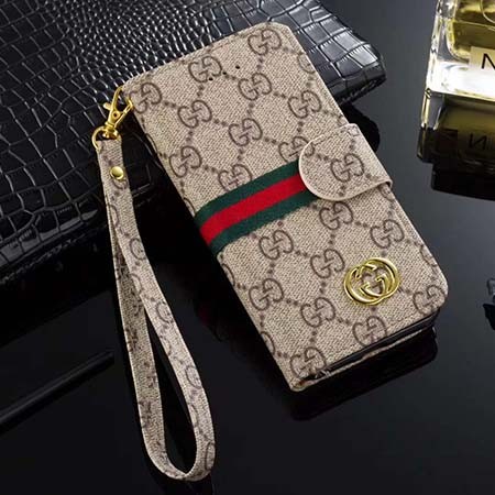 アイフォン 15 gucci グッチ 携帯ケース レザー