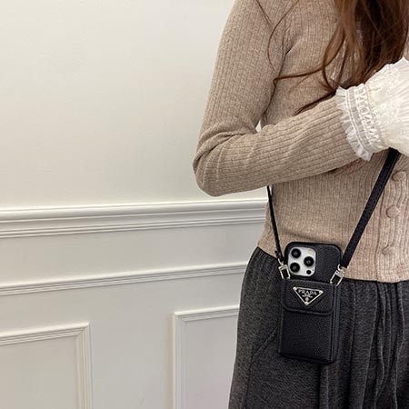財布 ブランド 携帯ケース アイホン15プロmax prada 