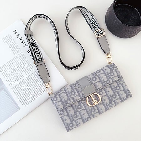 ブランド カバー iphone 15 dior ディオール  売れ筋