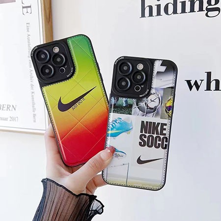 ナイキ nike スマホケース iphone 15プロ 