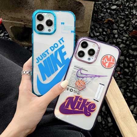 iphone 15プラス ケース ナイキ  夜光