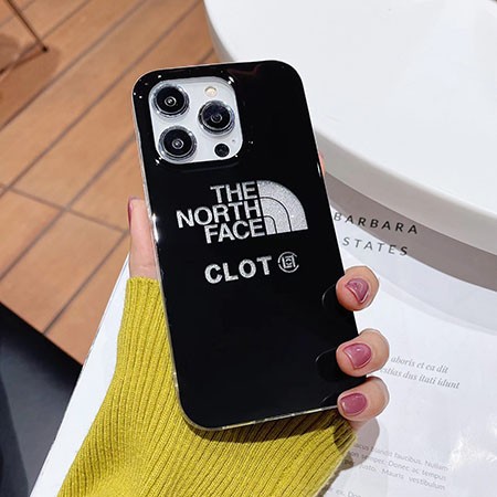 マゼンタ アイホン 15pro スマホケース ザ・ノース・フェイス風 