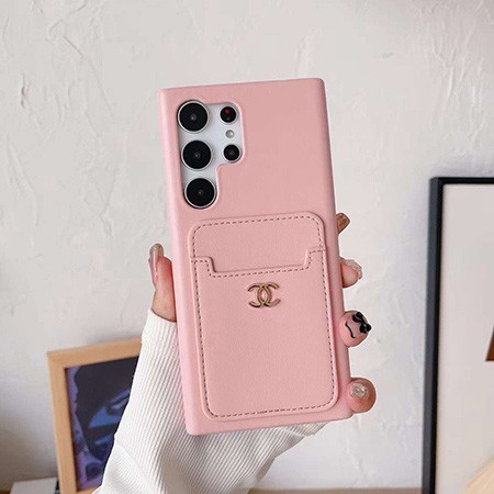 アイホン15pro シャネル スマホケース 