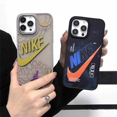 ブランド カバー iphone15plus nike風 