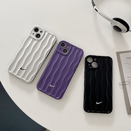 iPhone 13 pro max 携帯ケース Nike