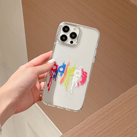 ブランド adidas アイフォン 15 スマホケース 