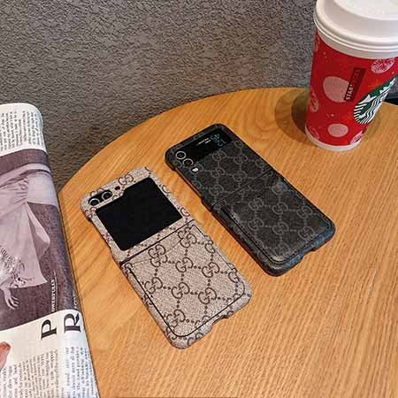 グッチ gucci アイフォン 15プロ 携帯ケース 