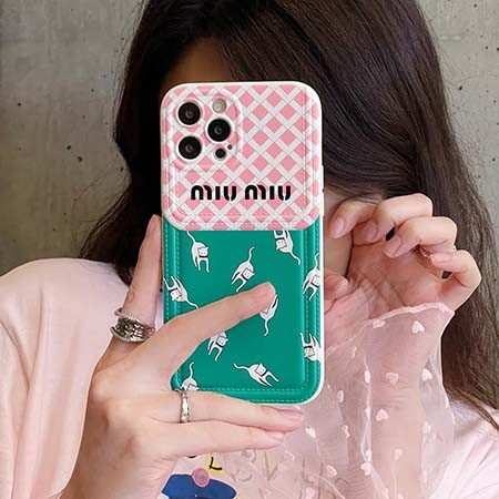 ブランド 携帯ケース アイホン 15 ultra miumiu風 