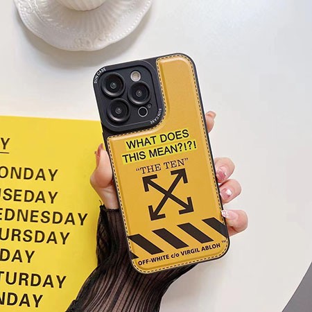 送料無料携帯ケースnike iPhone 13