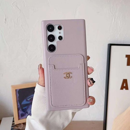 アイホン15pro シャネル スマホケース 