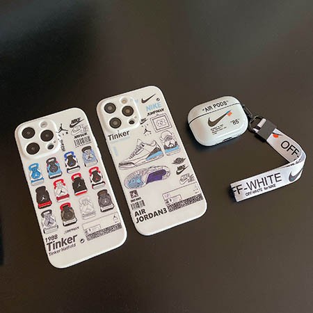 ブランド 携帯ケース アイフォン 15 ナイキ nike 