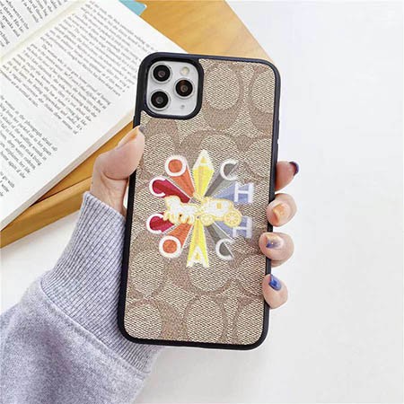 coach アイフォーン 15プラス スマホケース 