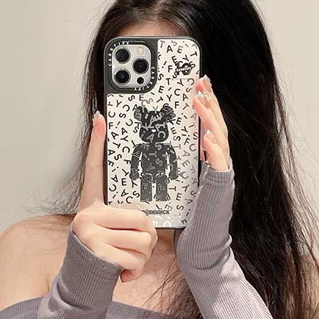 偽物 ベアブリック bearbrick アイフォーン 15プロ カバー 