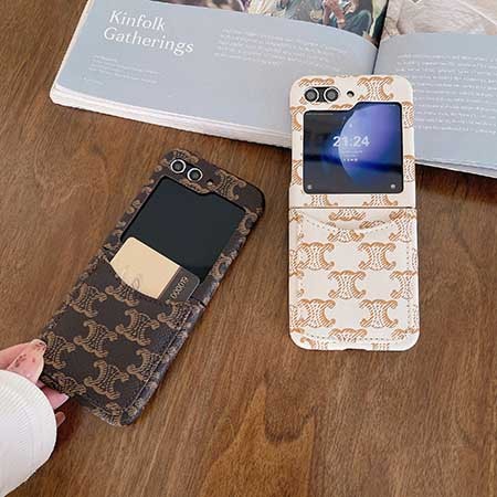 ハイブランド カバー アイフォン 15plus celine 