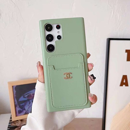 アイホン15pro シャネル スマホケース 