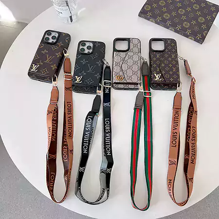 ストラップ付き プラダ prada  携帯ケース プラダ prada  ブランドロゴ iphone16ケース