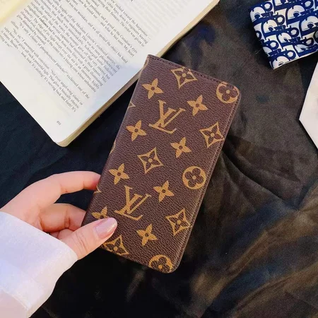アイフォーン16プロmax スマホケース vuitton 