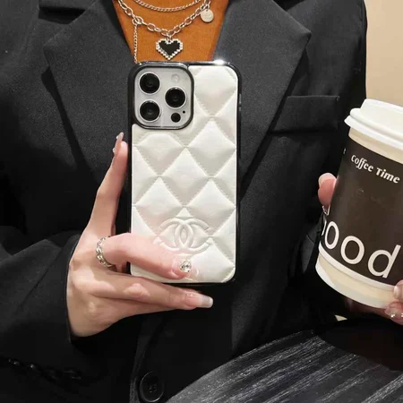 アイフォン16プロ ケース chanel シャネル 