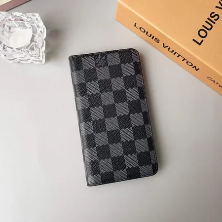 アイフォーン16プロmax スマホケース vuitton 