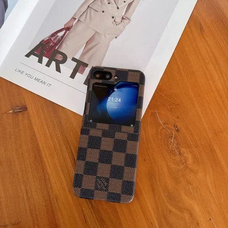 アイホン 16 スマホケース バーバリー風 