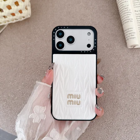 iphone17流行り ブランド アイフォーン15 pro 携帯ケース 