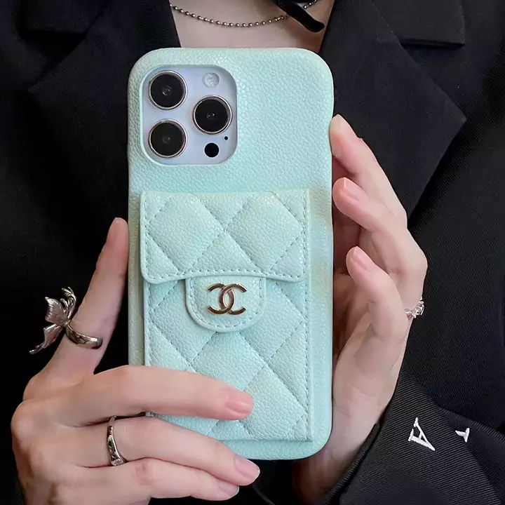 シャネル chanel メタルロゴ iphone 15 pro スマホケース