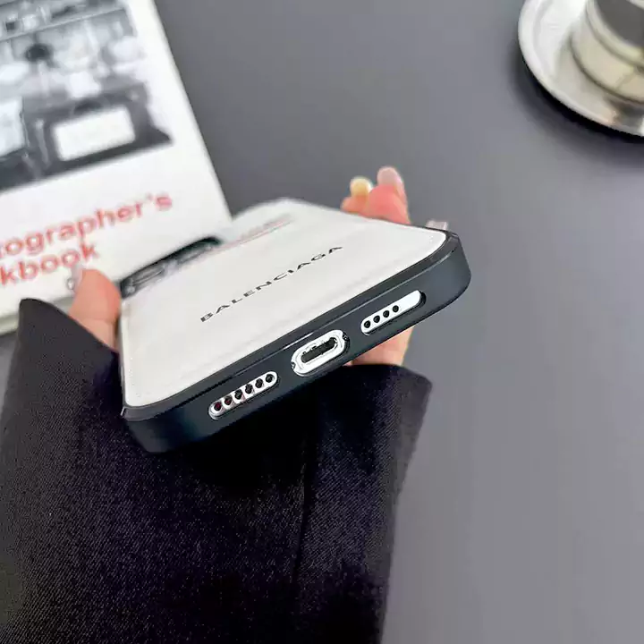 アイフォーン 15 pro スマホケース 販売 バレンシアガ balenciaga