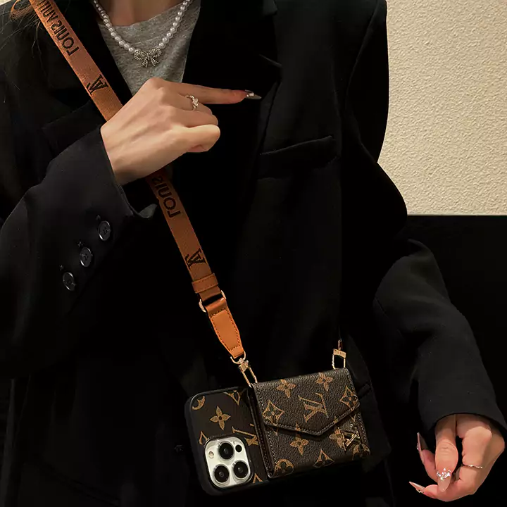 背面にカード入れ付き lv スマホケース