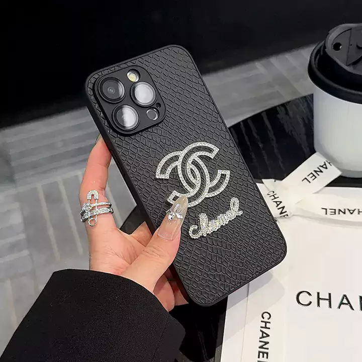 アイフォーン 15 pro スマホケース 女性 chanel風