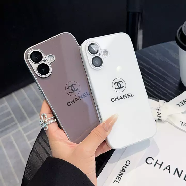 chanel iphone 15ケース