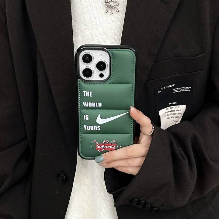 iphone 16 pro 携帯ケースnike アベイシングエイプ