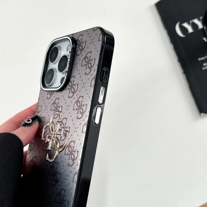 ブランド スマホケース iphone14plus guess 