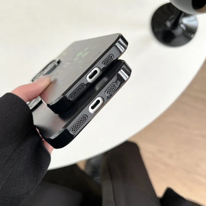 ハイブランド クロームハーツ chrome hearts iphone 16プラス 携帯ケース 