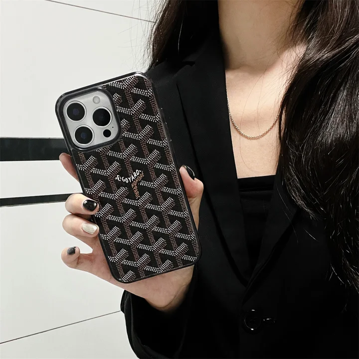 ブランド カバー iphone 16 