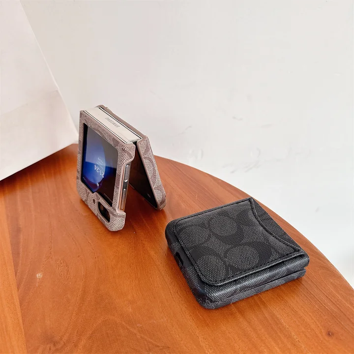 ブランド スマホケース アイフォーン 16pro 